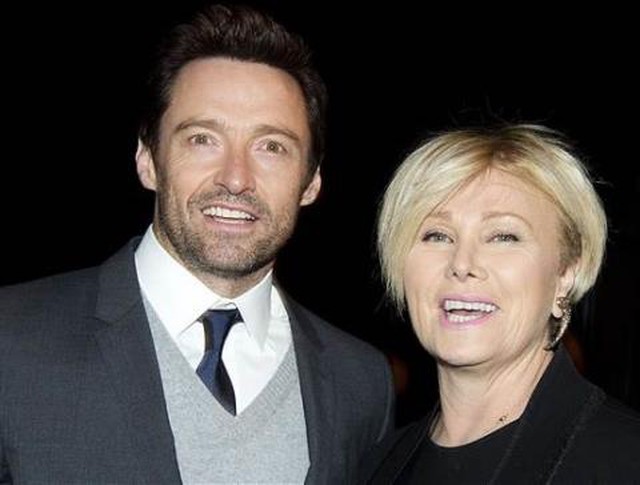 'Người Sói' Hugh Jackman: 'Cảnh nóng là chìa khóa cho một cuộc hôn nhân bền vững'